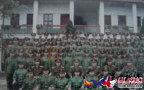 犀利哥曾是參加過“98抗洪”的老兵