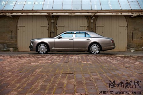 雅致繼任者 試駕體驗2011款賓利慕尚 汽車之家