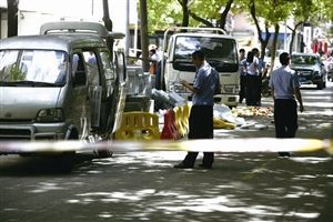 寧波發生司機撞人后將傷者割喉,就是之前報道的寧波割喉殺人案