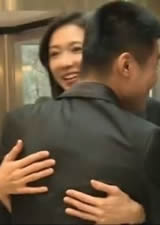 林志玲錄影遭北漂保安強抱 當天林志玲感冒北漂保安強抱林志玲