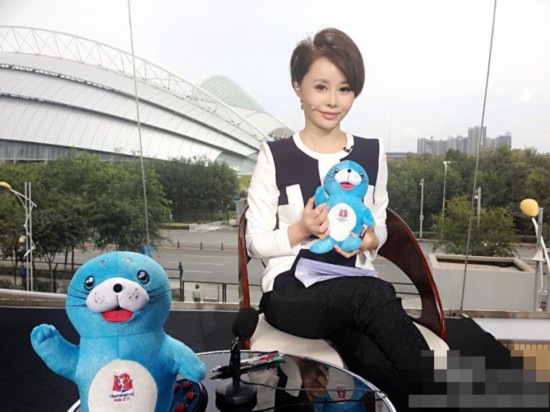 央視女主播朱曉琳圖片