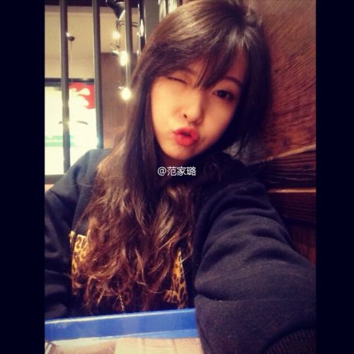 重慶八中90后美女老師范家璐