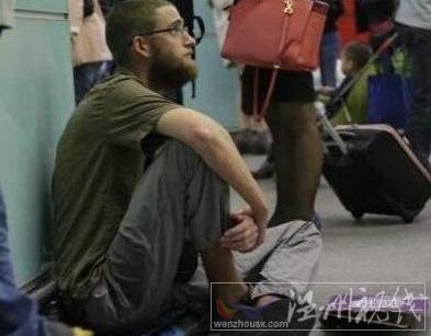 廣州現外籍男乞丐 自稱籌錢旅游