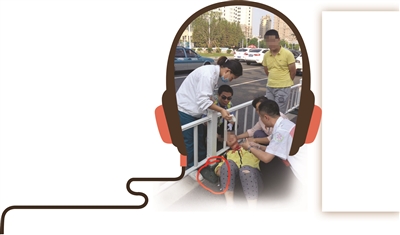 女孩被耳機線割喉