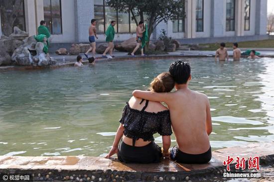 90后美女試愛(ài)契約