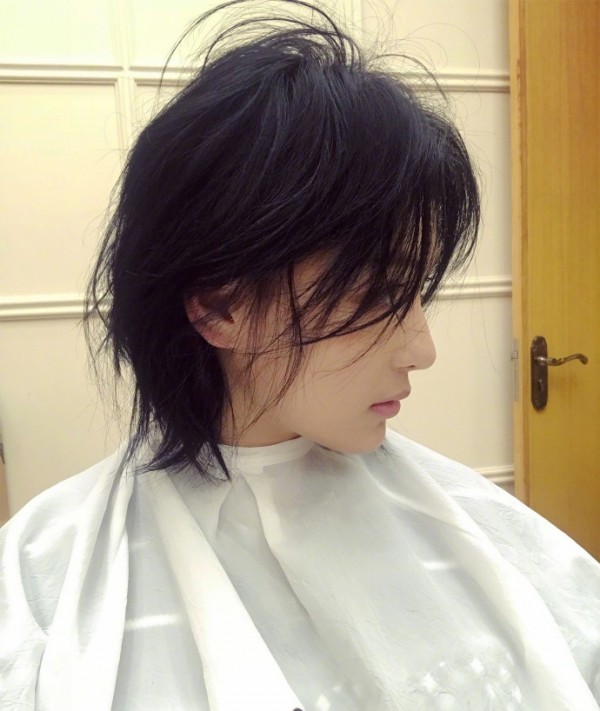 張馨予剪掉長發