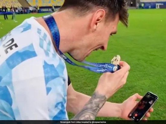 梅西與家人慶祝奪冠