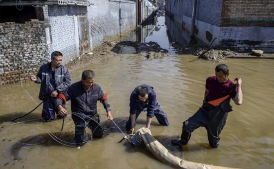 臺風康帕蘇 (Kompasu)造成菲律賓山體滑坡9人死亡11人失蹤