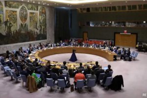 英國警告稱 聯(lián)合國安理會會議期間可能重新對伊朗實